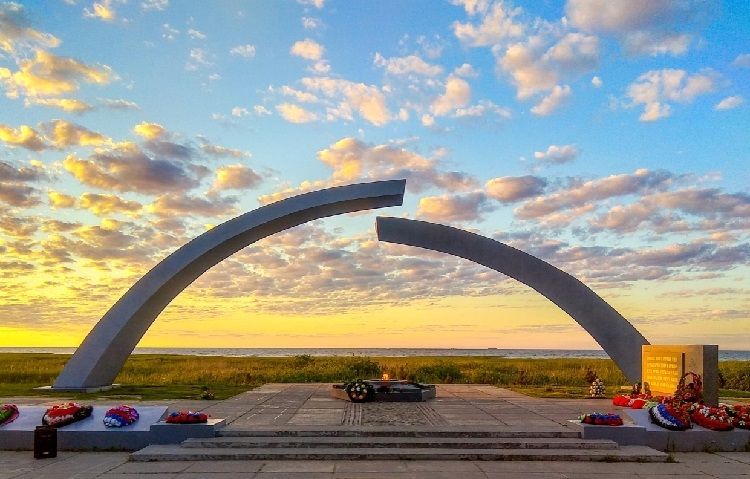 Petites nouvelles russes - Blocus de Léningrad - Mémorial de 'L'encerclement brisé'